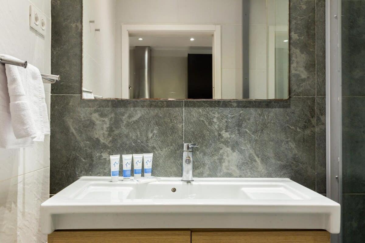 Apartamento Centric 3bedroom In Ramblas 2 1b